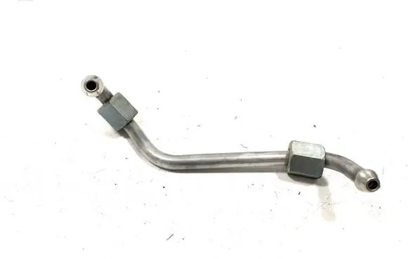 Volvo XC90 Fuel injector supply line/pipe 31669348 180113