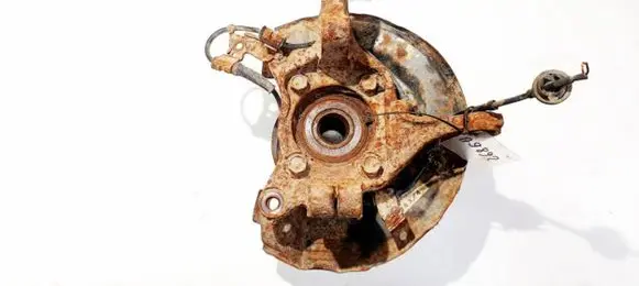 Mitsubishi Grandis Front wheel hub