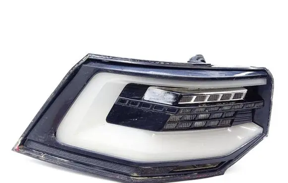 Volkswagen Golf VIII Rear/tail lights set 5H0945207A 81990101