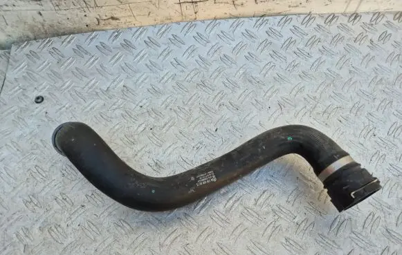 Mercedes-Benz GLE (W166 - C292) Engine coolant pipe/hose A1665000075