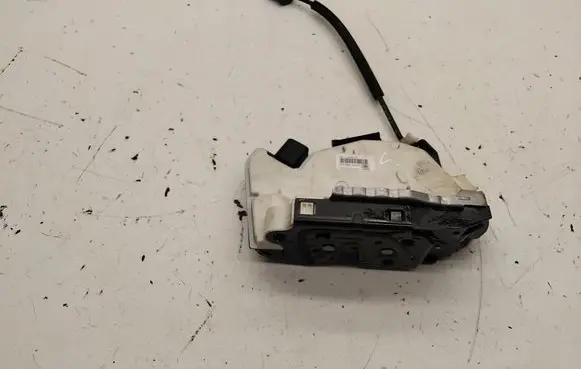 Skoda Superb B6 (3T) Rear door lock 46B1S4839016B A02287