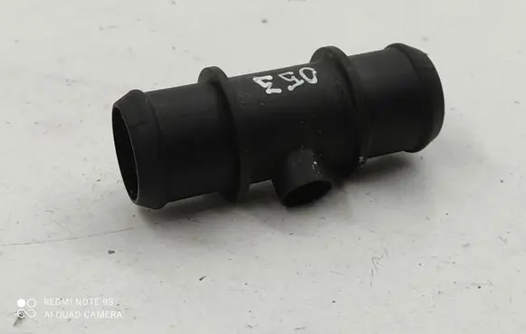 Jaguar XF X250 Engine coolant pipe/hose