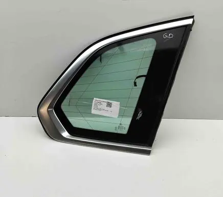 BMW X5 G05 Rear side window 7444080