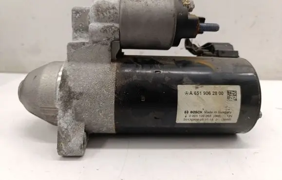 Mercedes-Benz SLK R172 Starter motor A6519062800