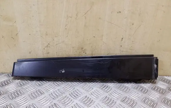 Volkswagen Touran I Other rear door trim element 1T0839890