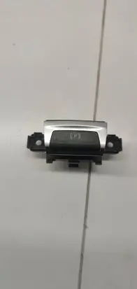Peugeot 308 Hand parking brake switch 96785851