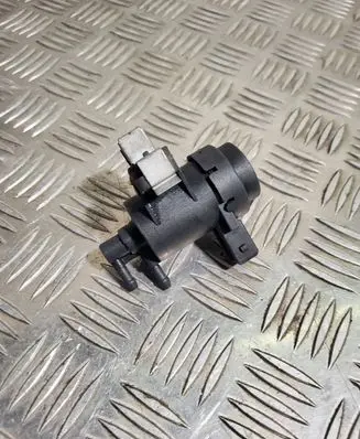 Renault Trafic II (X83) Turbo solenoid valve 8200015998