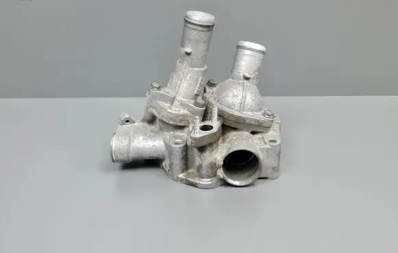 Honda Accord Thermostat housing RL01