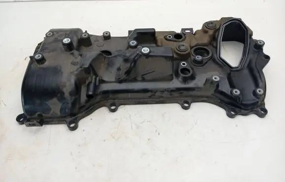 Lexus RX 450H Rocker cam cover