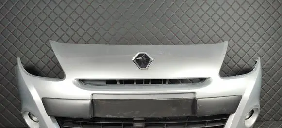 Renault Clio III Front bumper