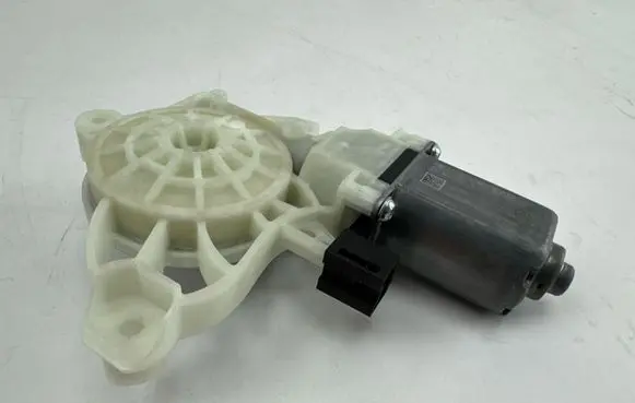 Mercedes-Benz EQC Front door window regulator motor A0009065806