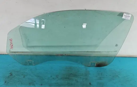 Ford Mustang V Front door window glass four-door IMPRK1463245