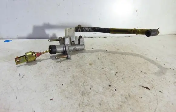 Toyota Celica T230 Clutch slave cylinder