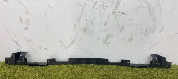 Volkswagen Multivan T5 Rear bumper mounting bracket 7h0807723