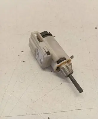 Volkswagen Transporter - Caravelle T5 Brake pedal sensor switch 8E0927189B 19322005
