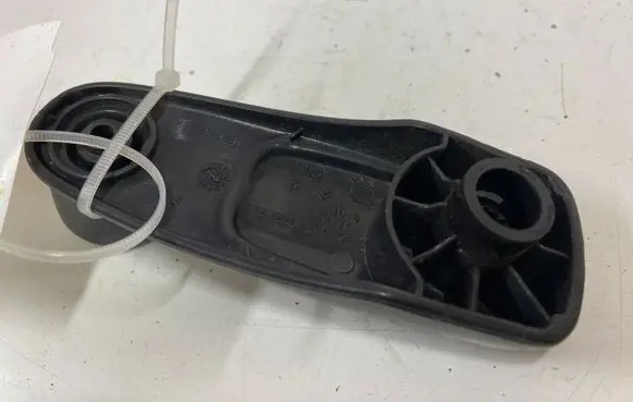 Citroen C4 I Rear door window winding handle 9653797777
