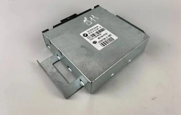 BMW 3 E90 E91 Torque split ecu control unit/module 9113348