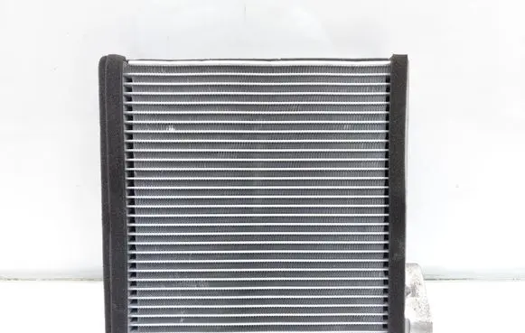 BYD Dolphin A/C cooling radiator (condenser) SC2EM8107510