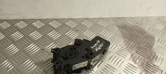 Skoda Superb B6 (3T) Tailgate/trunk/boot lift motor 3T0827299B