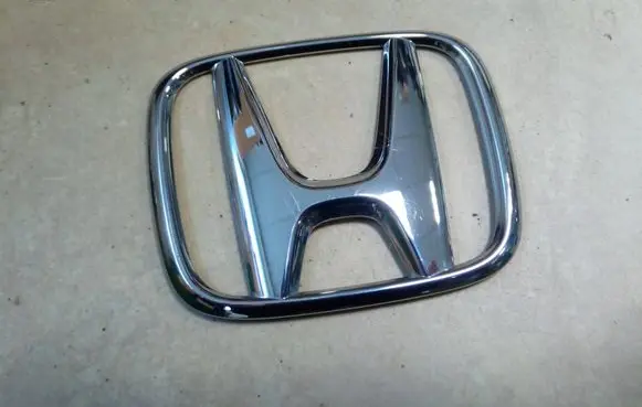 Honda Civic IX Manufacturers badge/model letters NE69713