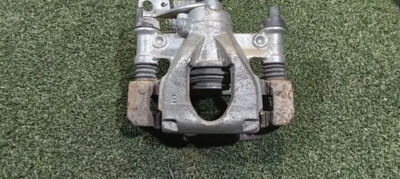 Renault Master III Rear brake caliper