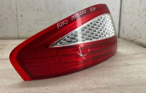 Ford Mondeo MK IV Rear/tail lights E416388 11B692 R1S177R0200