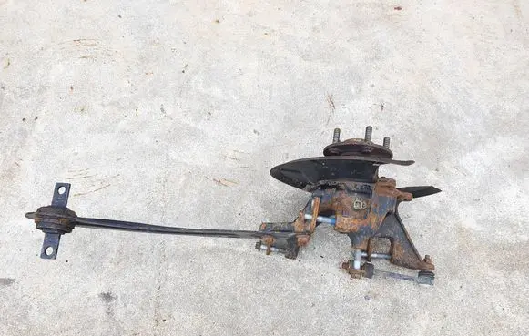 Ford Kuga II Rear wheel hub