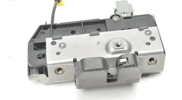 Volvo XC90 Tailgate lock latch 31253053