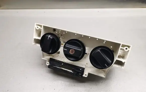 Suzuki Wagon R+ Climate control unit 7440083E30 9204175