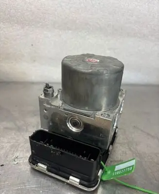 Volkswagen T-Roc Master brake cylinder