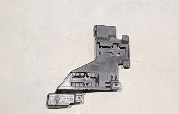 Audi Q5 SQ5 Headlight/headlamp mounting bracket 1000717075