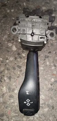 BMW X5 E53 Indicator stalk 8363668m 011040