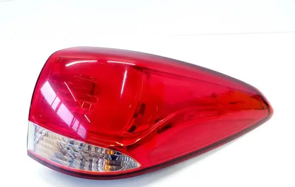 KIA Carens III Rear/tail lights 92402A4