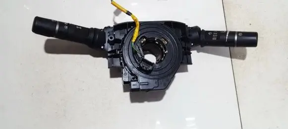Mazda 2 Wiper turn signal indicator stalk/switch df7466128 df7566120a