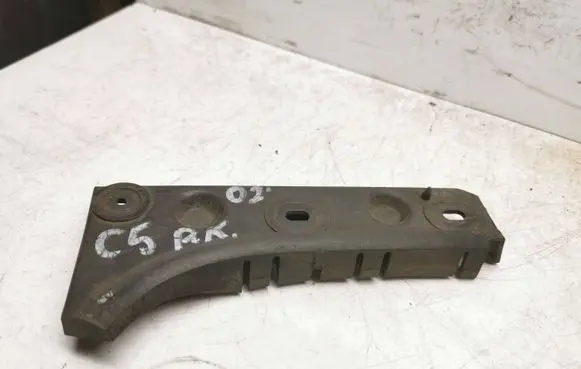Audi A6 S6 C5 4B Front bumper mounting bracket 4b0807283b