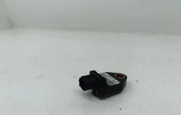 Dodge Caliber Airbag deployment crash/impact sensor P68056162AA TWQAE2180AA852