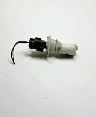KIA Sportage Windshield washer fluid level sensor 