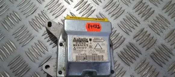 Renault Laguna II Airbag control unit/module 8200138952 601958800