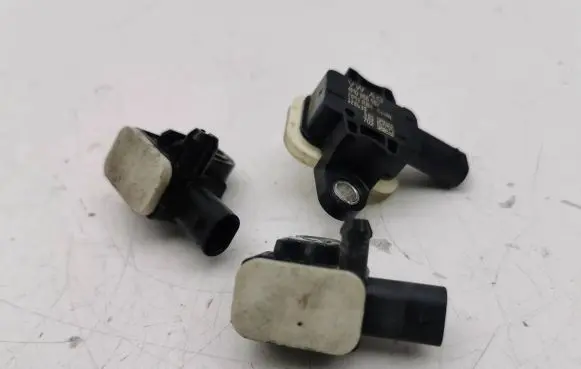 Audi A7 S7 4G Airbag deployment crash/impact sensor 4H0955557 4H0959651A