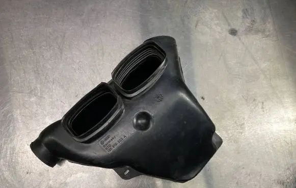 Volkswagen Golf II Cabin air duct channel 191819363A