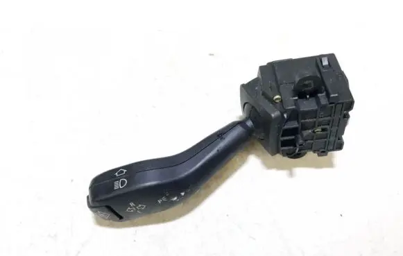 BMW 5 E39 Indicator stalk 8363668 01104010