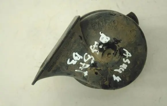 Volkswagen PASSAT B3 Horn signal 22434