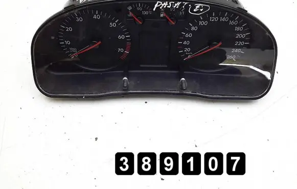 Volkswagen PASSAT B5 Speedometer (instrument cluster) 3b0919881
