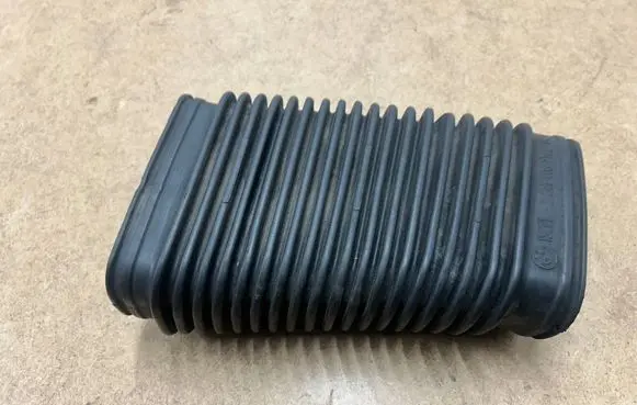 BMW 3 E46 Air intake duct part 13712247406 2247406