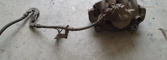 Peugeot 508 Front brake caliper 9685827880