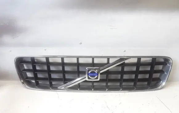 Volvo XC90 Front grill 8620641