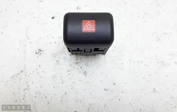 Opel Zafira A Hazard light switch 90589897