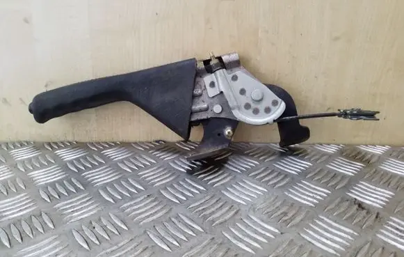 Subaru Legacy Handbrake/parking brake lever assembly