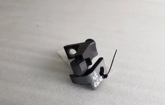 Porsche Macan (95B) Rear door lower hinge 4G0631402B