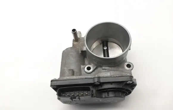 Toyota C-HR I Throttle valve 220300T110
